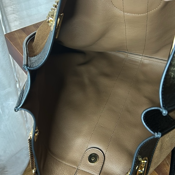 Gucci Rajah Chain Tote Suede Large - Picture 7 of 10